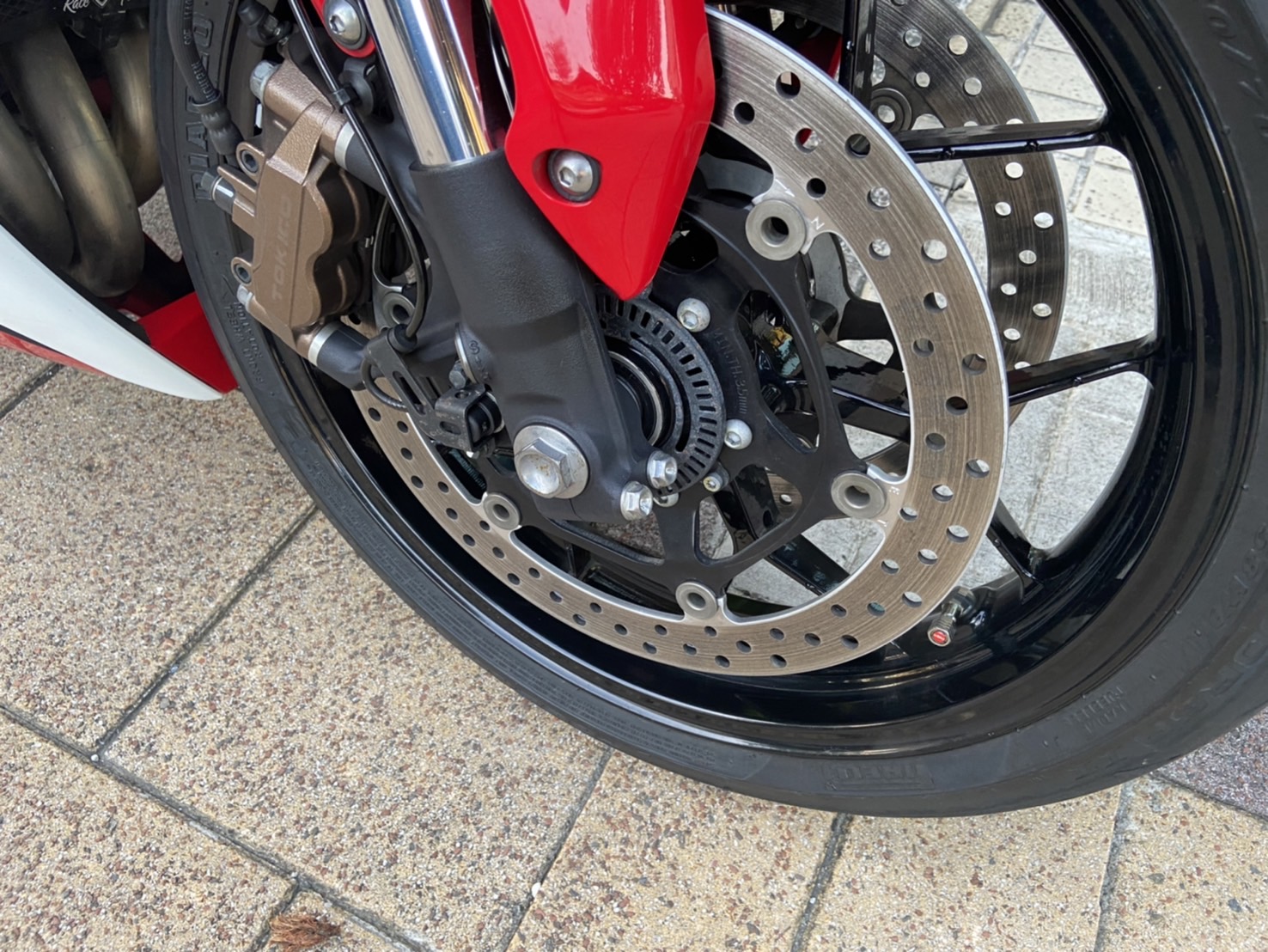 HONDA CBR1000RR Fire Blade - 中古/二手車出售中 低里程美車實跑5千公里.ABS版市場少有美車.全額銀貸 | 立帆國際重機代銷中心