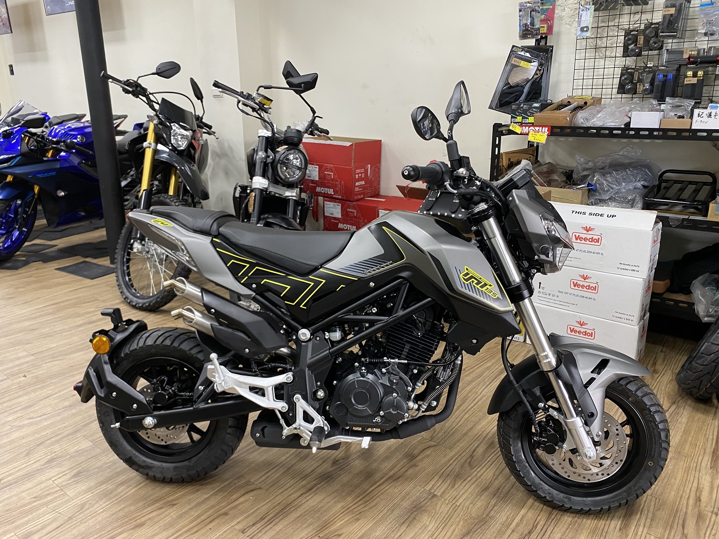 BENELLI TNT 135 - 中古/二手車出售中 【新竹長龍車業】Benelli TNT 135 | 新竹長龍車業行