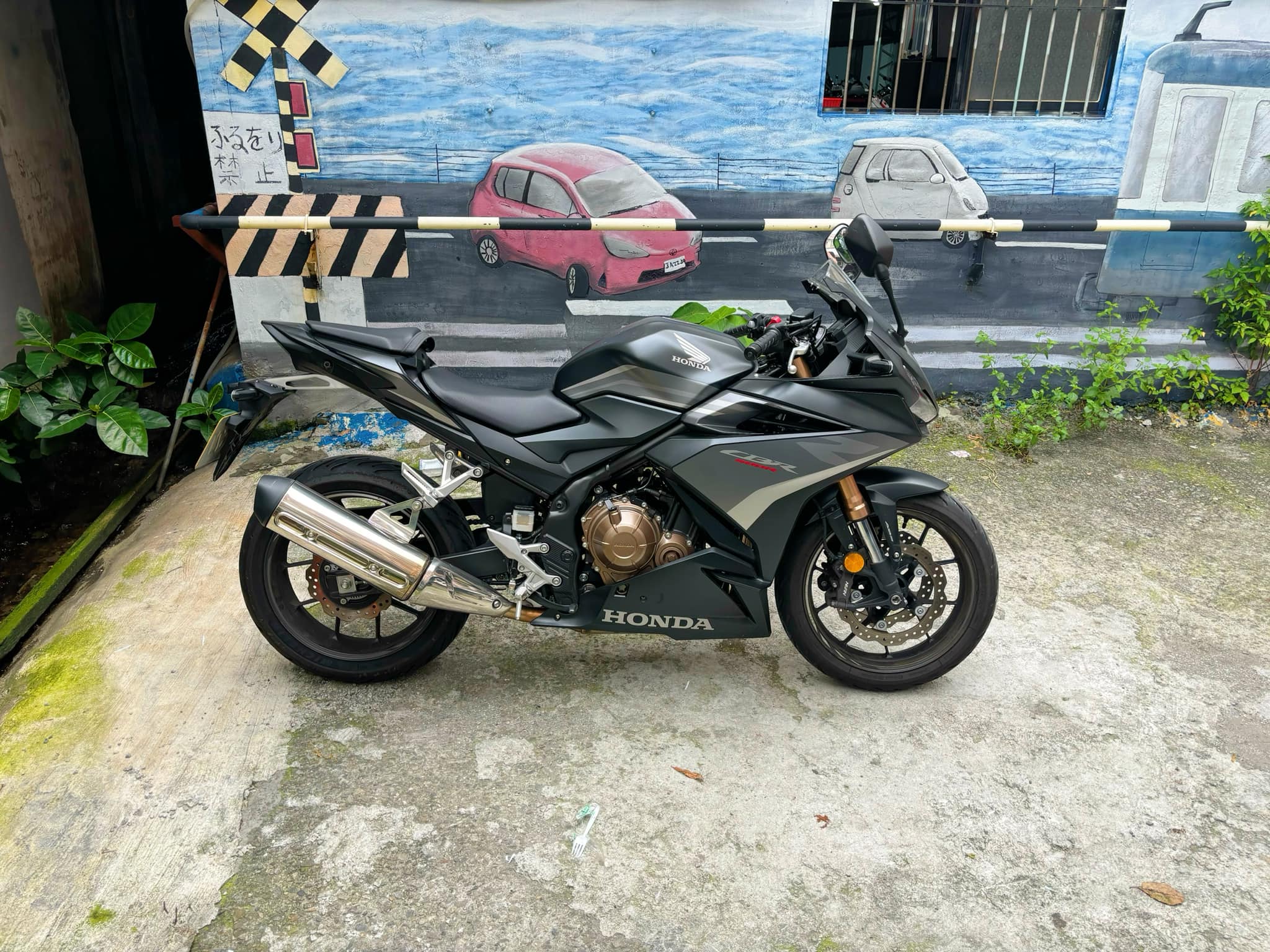 HONDA CBR500R - 中古/二手車出售中 HONDA CBR500R 倒叉 雙碟版 台本車 | 個人自售