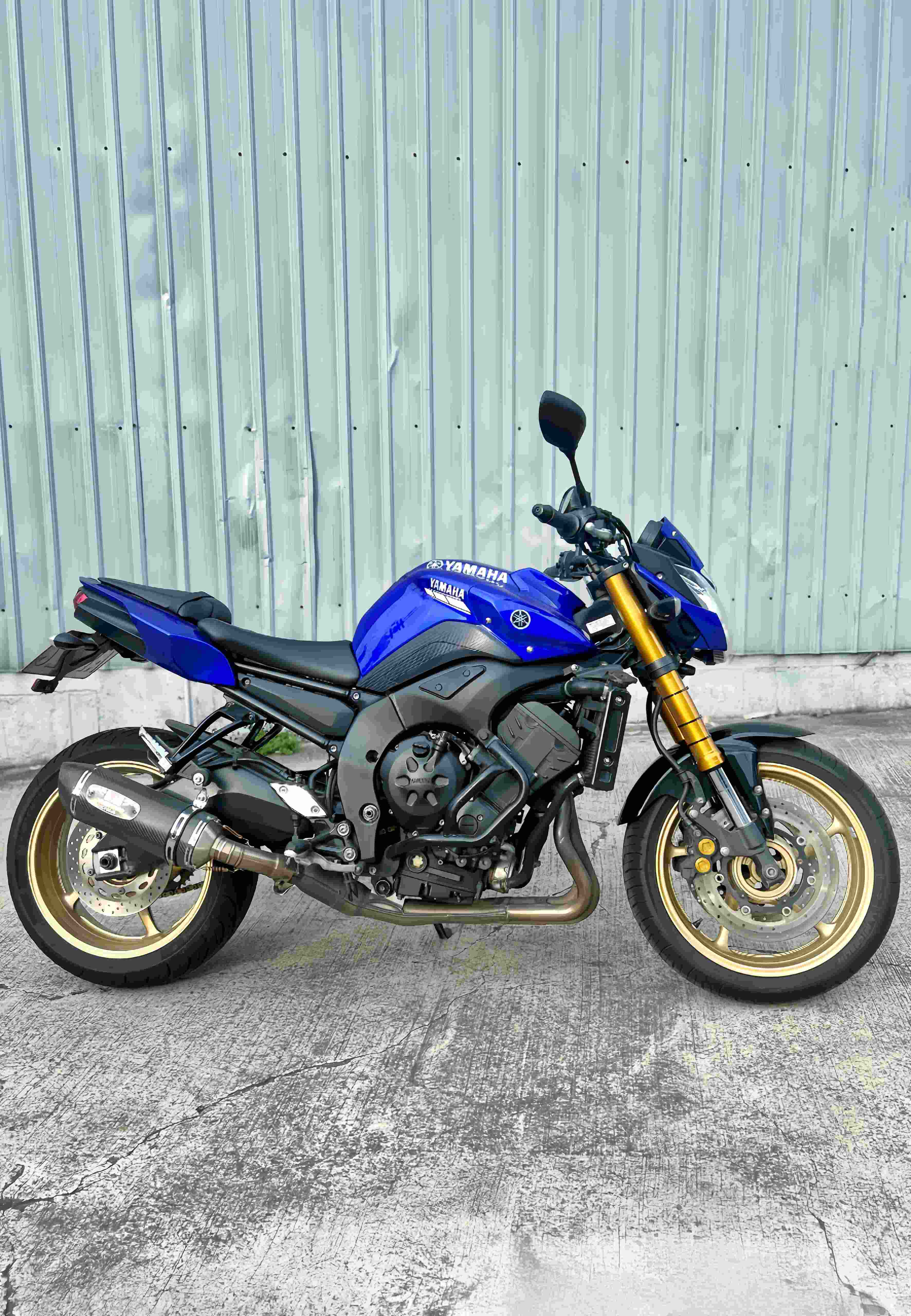 YAMAHA FZ8 (FZ8N) - 中古/二手車出售中 2012年 FZ8N 吉村排氣管 多樣改裝 白牌價格 輕鬆擁有紅牌 | 阿宏大型重機買賣