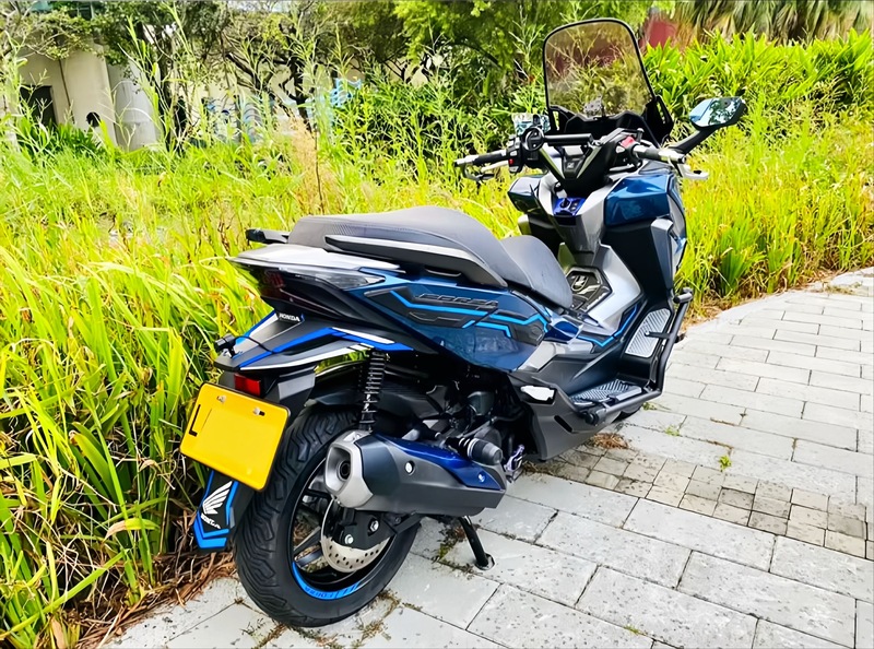 HONDA FORZA 300 - 中古/二手車出售中 HONDA FORZA300 2019出廠2020發照 | 輪泰車業