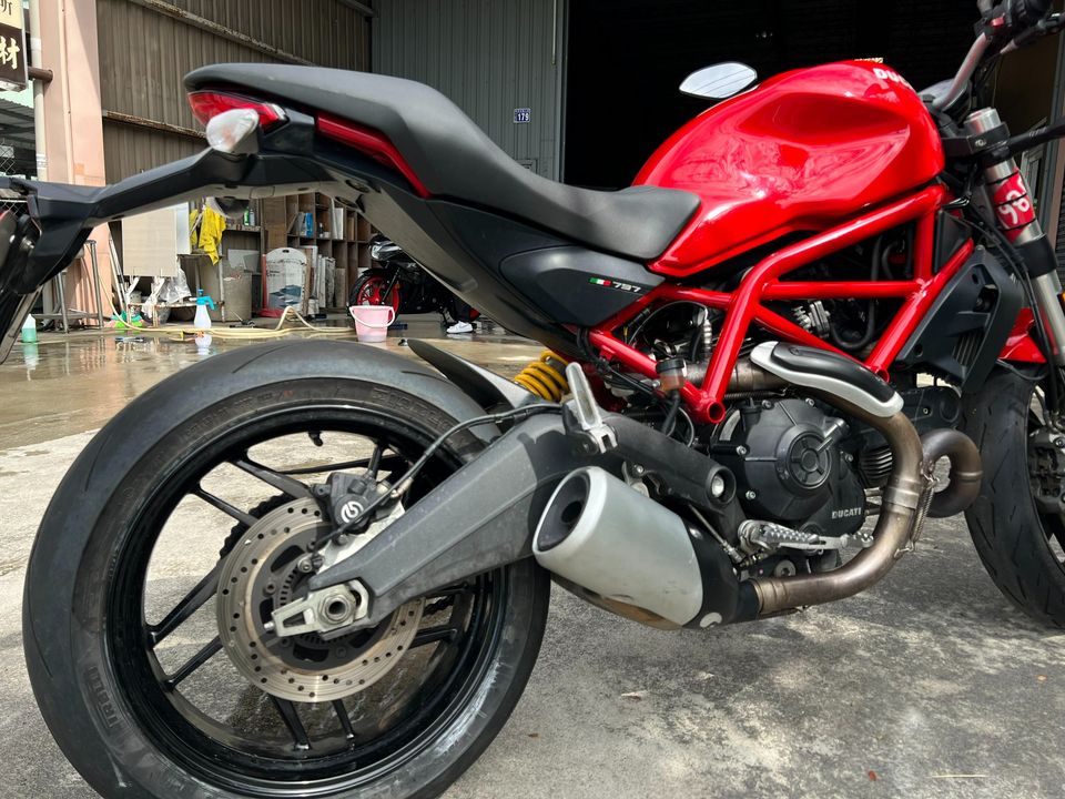 DUCATI MONSTER 797 - 中古/二手車出售中  2018 Ducati monster 797 經典雙缸！進入杜卡迪世界的最佳選擇! | 繪馬輕重型機車