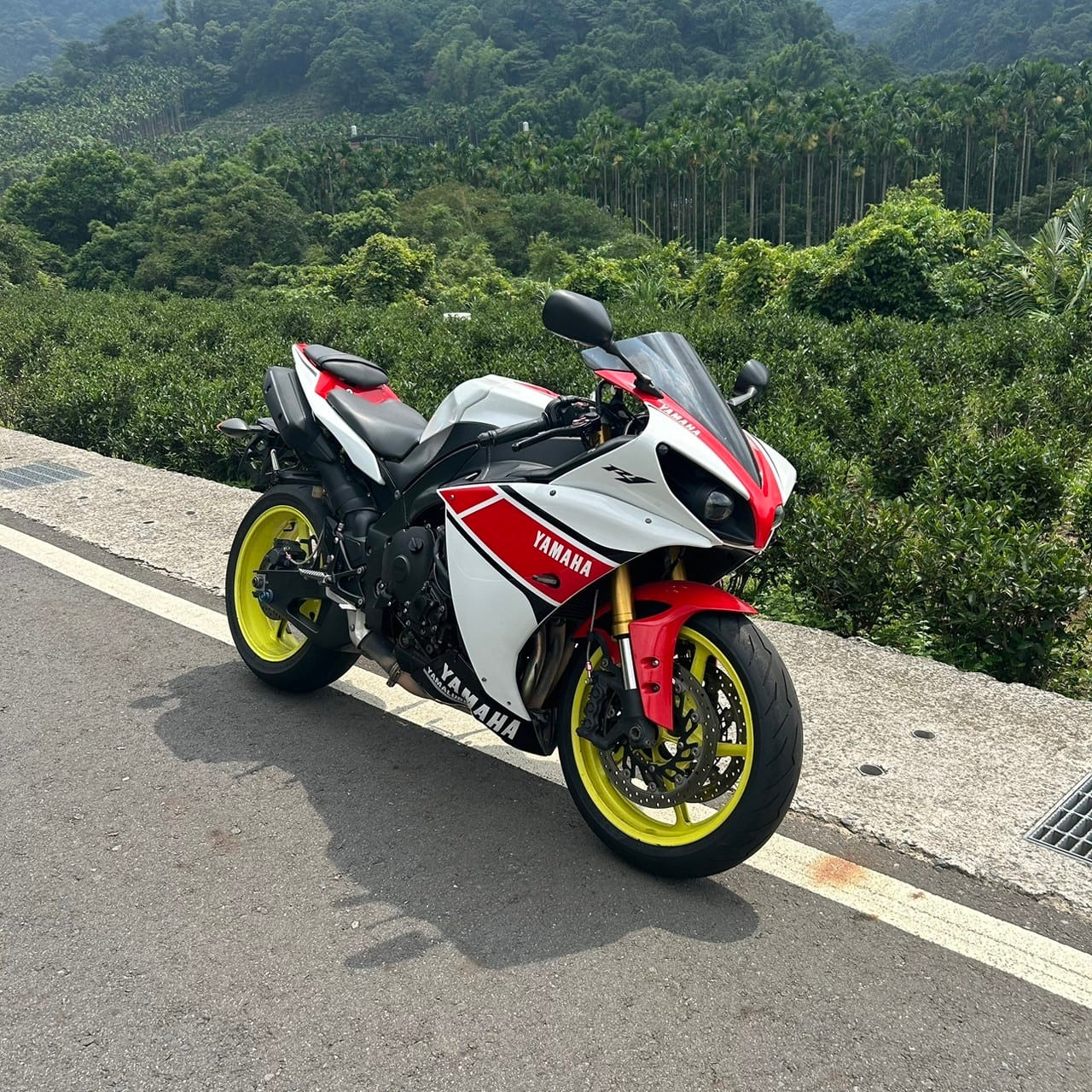 YAMAHA YZF-R1 - 中古/二手車出售中 2014年 YAMAHA YZF-R1/0元交車/分期貸款/車換車/線上賞車/到府交車 | 翊帆國際重車