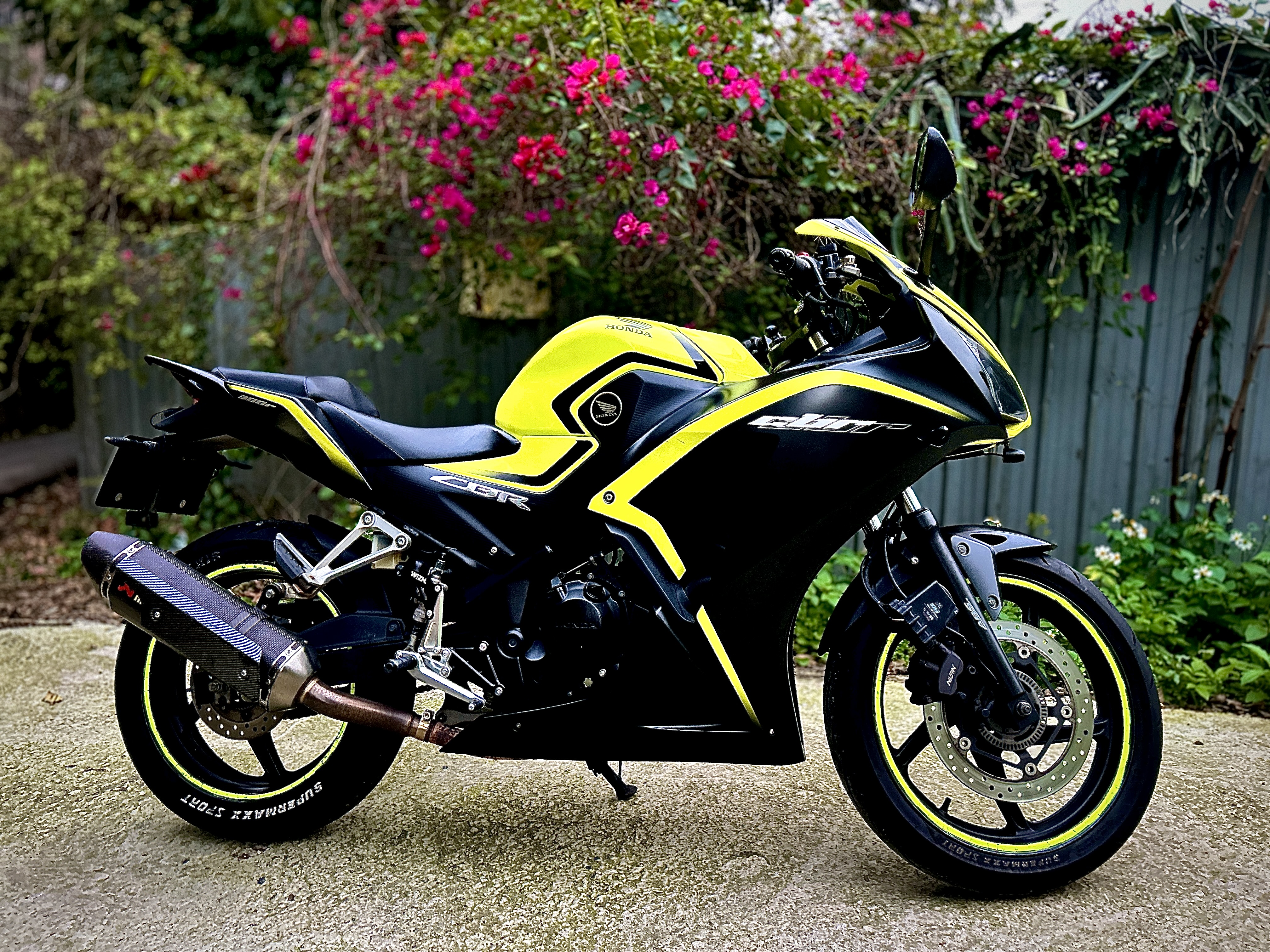 HONDA CBR300R - 中古/二手車出售中 2016 HONDA CBR300R | 個人自售