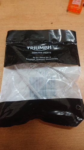 【TRIUMPH】T2701033商品評論